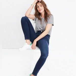 Madewell 10" High-Rise Skinny Jeans in Hayes Wash